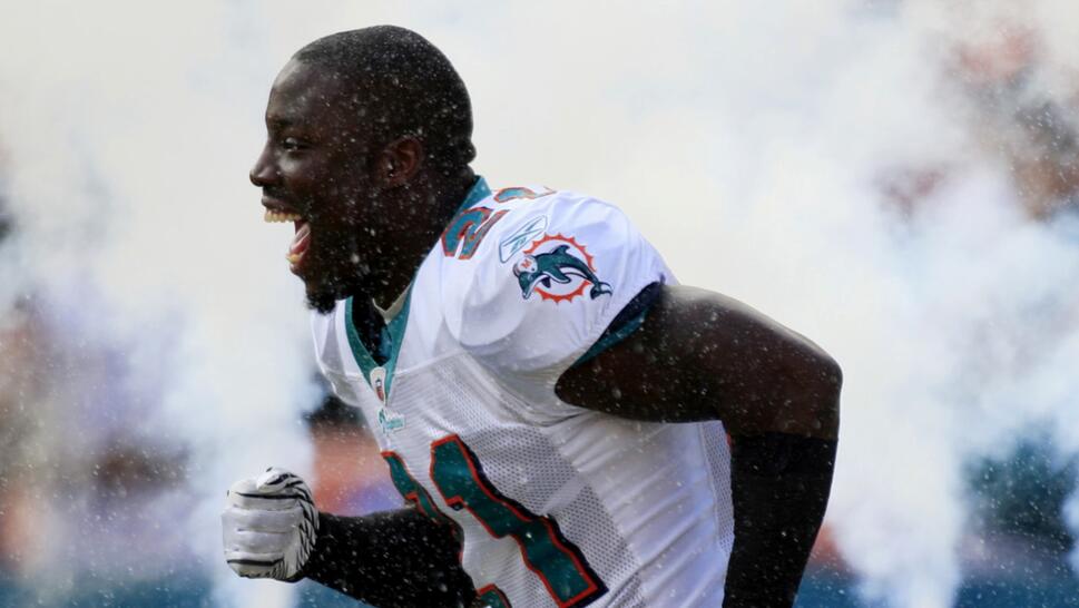 Former NFL player Vontae Davis was found dead in Florida at the age of 35.