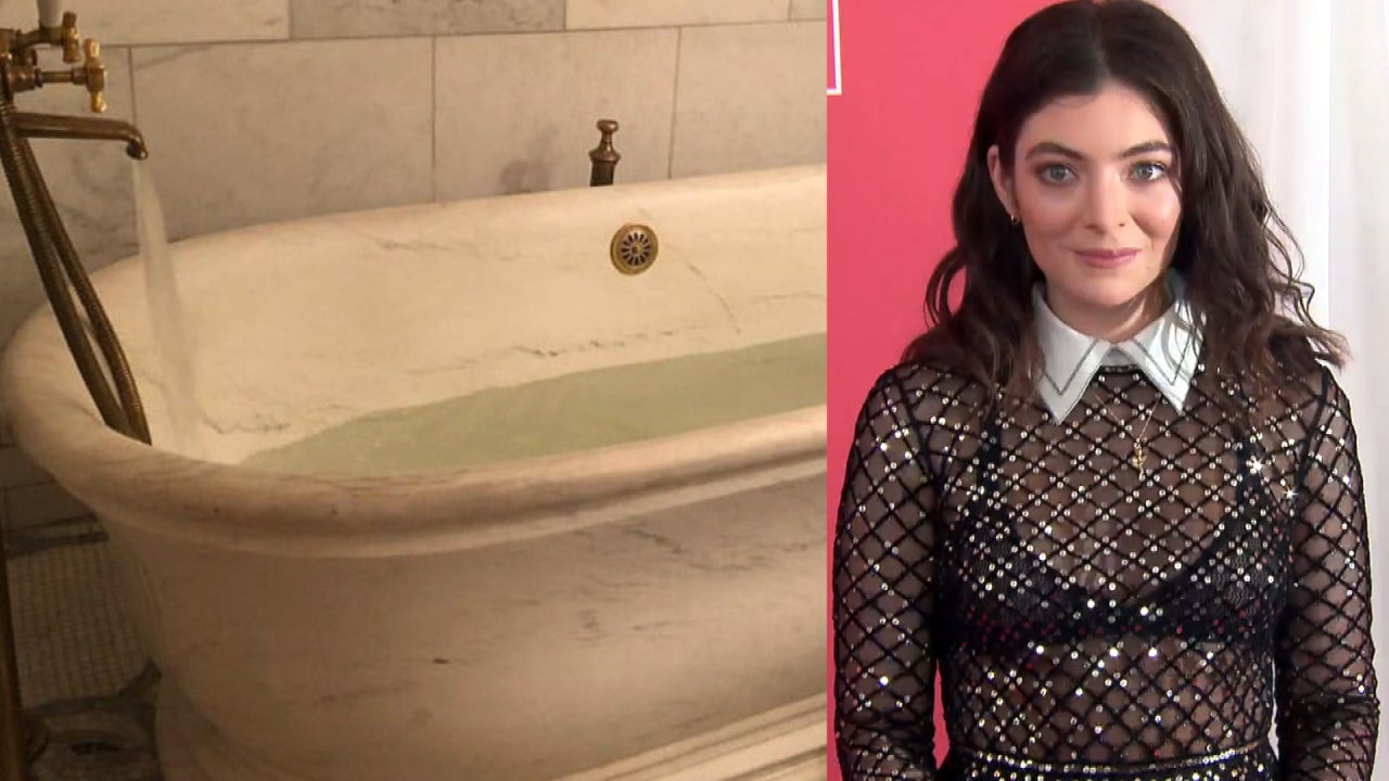 Lorde Apologizes for Posting Whitney Houston Bathtub Photo Inside Edition(00)