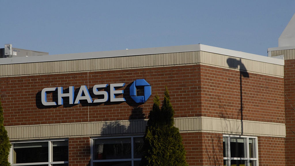Outside view of a Chase Bank