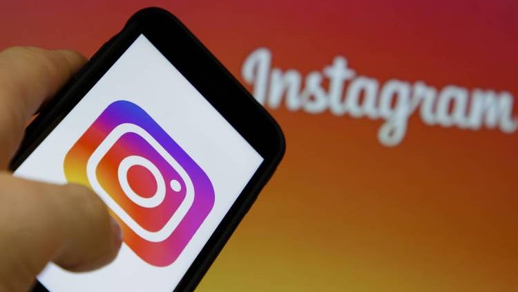 Instagram Now Sets 16-and-Under Minor Accounts to Private | Inside Edition