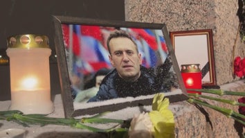 Memorials to Alexei Navalny have been taken down by St. Petersburg authorities.