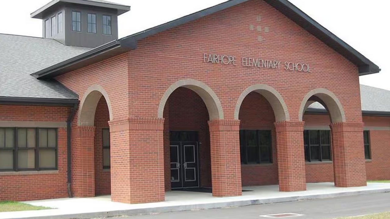 Alabama School Closed After Nearly 800 Kids Get Mysterious Illness - Vimarsana News