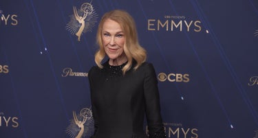 Beloved Actress Catherine O'Hara Discovered Rare Condition In Her 40s