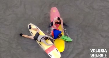 Florida Sheriffs Use Paddleboards To Chase Suspect