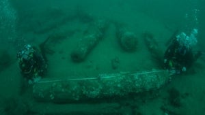 Shipwrecked Gloucester That Sank in 1682 Found by Diving Brothers in 2007