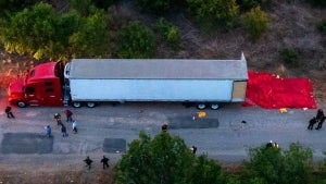 At Least 50 People Found Dead in Abandoned Trailer in Texas 