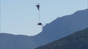 Paraglider Kevin Philipp Nearly Dies After Wind Tangles His Lines in Spain 