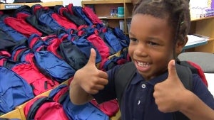 Missouri Elementary School Students Receive Free Backpacks With School Supplies 