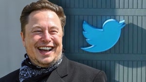 Elon Musk Says Plans to Buy Twitter Are Back On