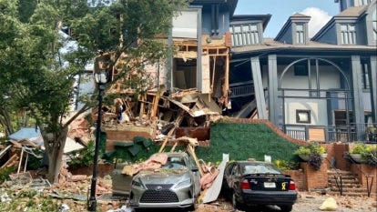 4 People were hurt in massive Georgia apartment explosion.