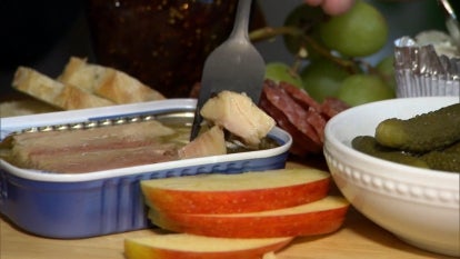 Tinned Fish Becomes the Newest Romantic Meal 