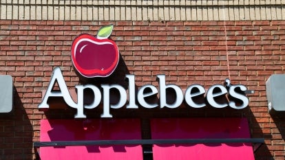 Applebee's sign