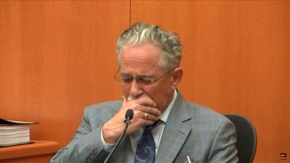 Gwyneth Paltrow’s Accuser Cries During Ski Crash Testimony 