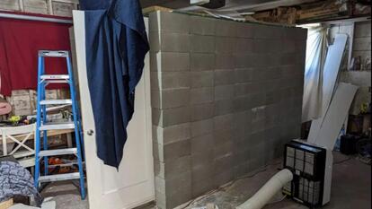 Kidnapped Woman Escapes Makeshift Cinder-Block Cell in Oregon House