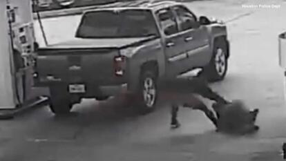 Houston Police Dept.