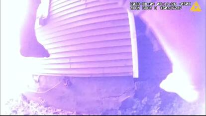 Hero Deputy Catches Children Dropped From Burning House