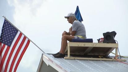 Florida Man No Longer Has to Sleep on Roof in Protest