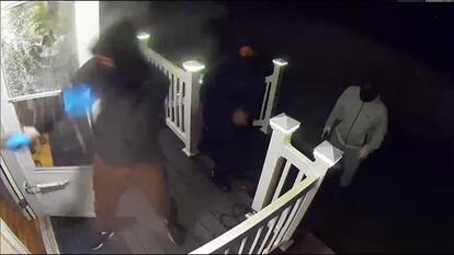 Homeowner Shoots at 3 Masked Gunmen