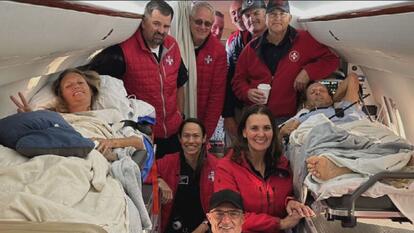 Nicole Siri and Mark Martin in Medevac