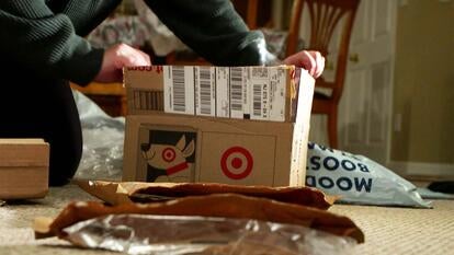 Target delivery box