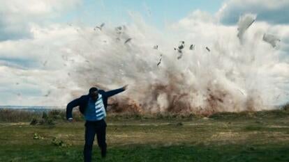 Screengrab from 'Leave the World Behind'