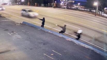 3 male suspects discharging firearms