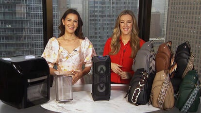 Anna De Souza and Megan Alexander