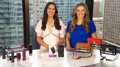 Anna De Souza and Megan Alexander