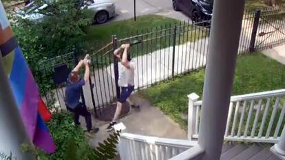 Man Chases Would-Be Thief With Frying Pan