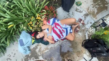 Woman Gives Birth on Front Porch