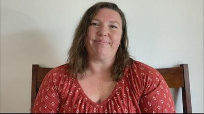 Why You Shouldn't Eat Poppy Seeds Before Giving Birth