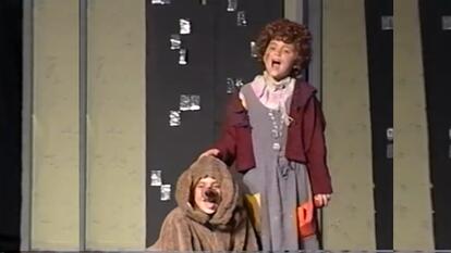 Adorable Resurfaced Video Shows 8-Year-Old Ariana Grande Playing Annie