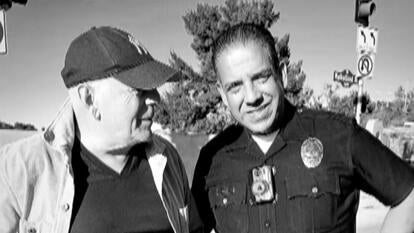 Bruce Willis Thanks Officers Amid Dementia Diagnosis