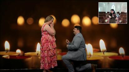 Meteorologist Proposes to Girlfriend
