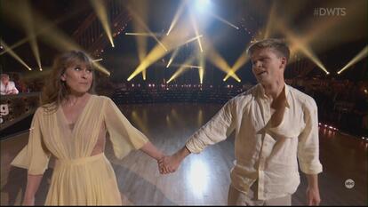 Terri Irwin, Robert Irwin on "Dancing with the Stars"
