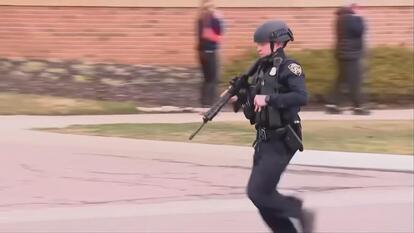 Police officer running to scene of an attack