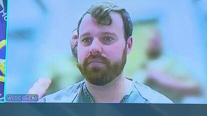 Joseph Duggar faces child molestation charges 