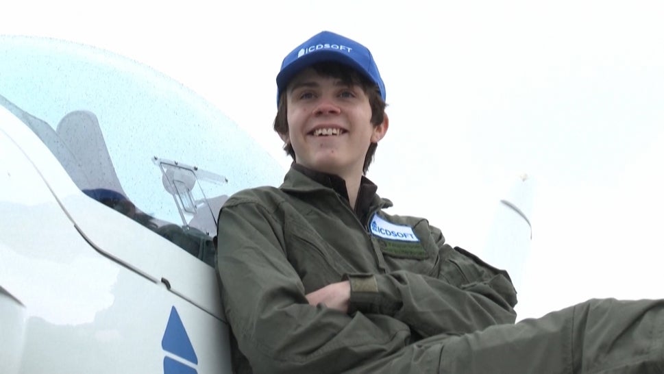 16-Year-Old Wants to Be Youngest to Fly Solo Around World 