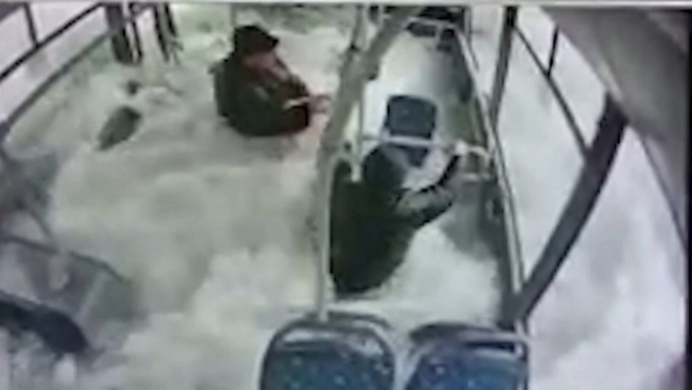Passengers Escape After Bus Plunges Into Reservoir 
