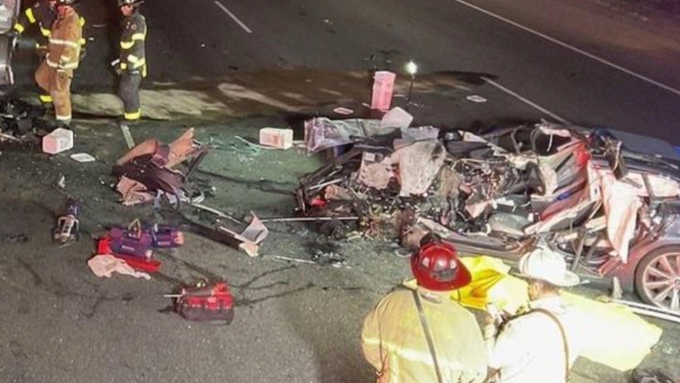 Tesla Driver Dies After Crashing Into Fire Truck on Freeway