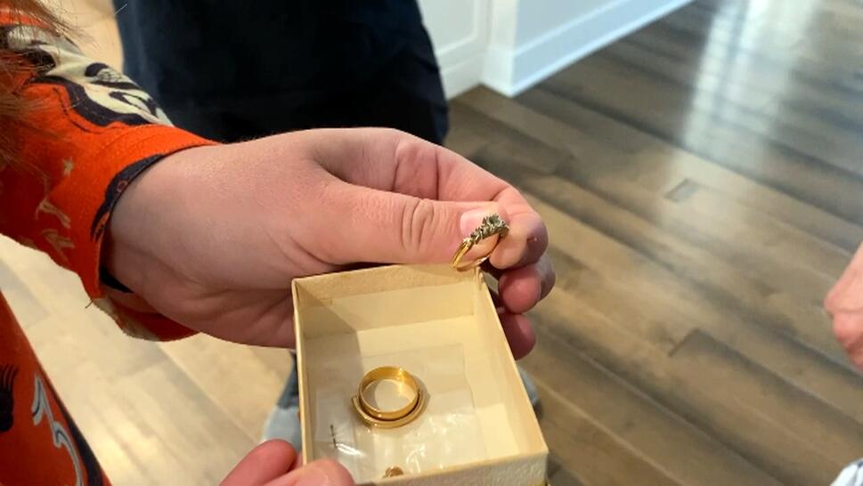  Gold Wedding Rings