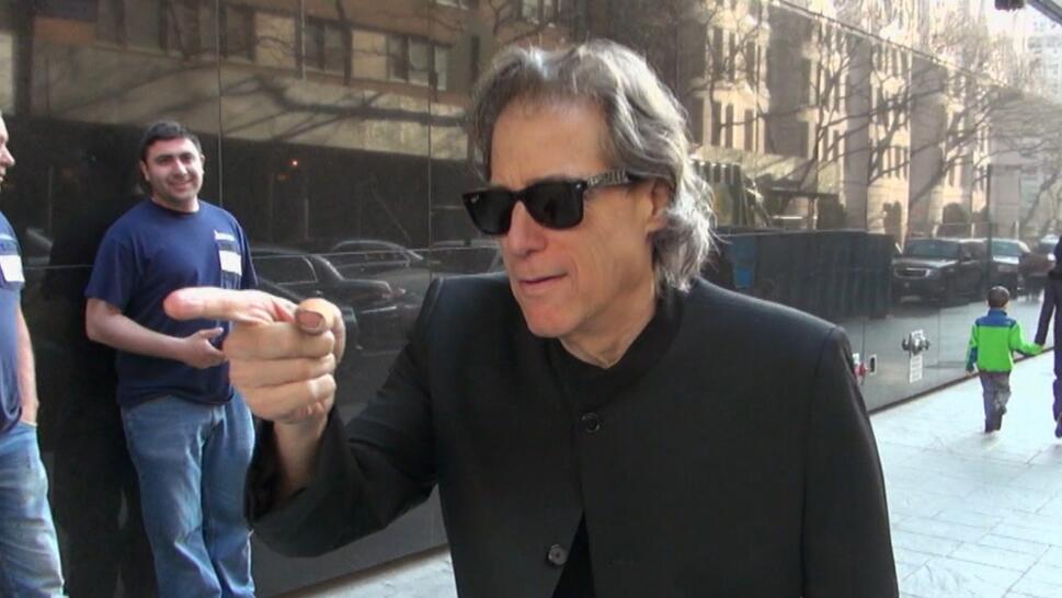 'Curb Your Enthusiasm' Actor Richard Lewis Dies at 76