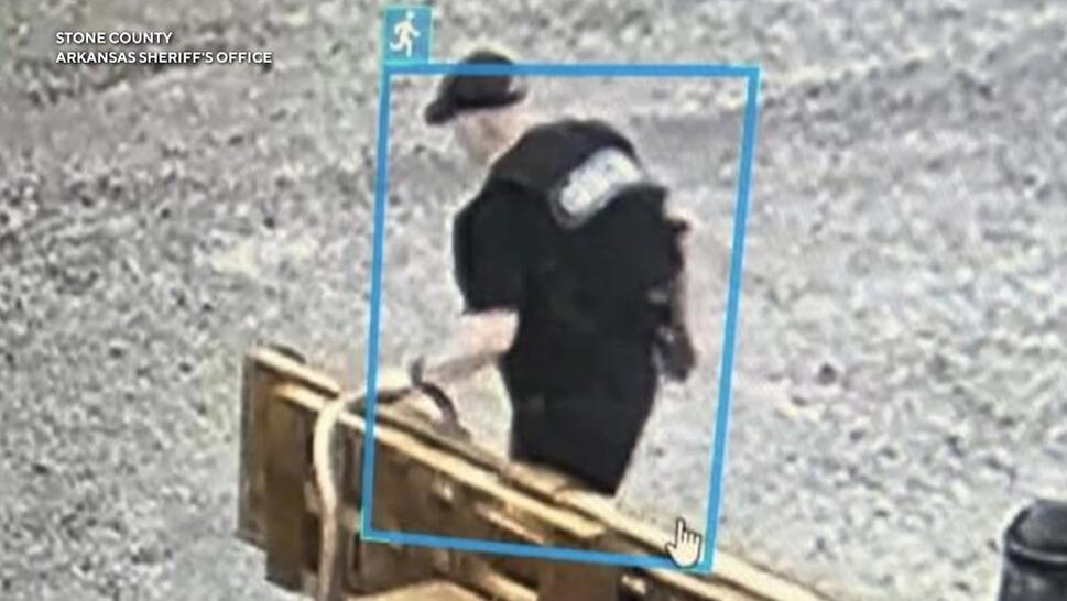 Former police chief who escaped from prison disguised in a guard's uniform. 