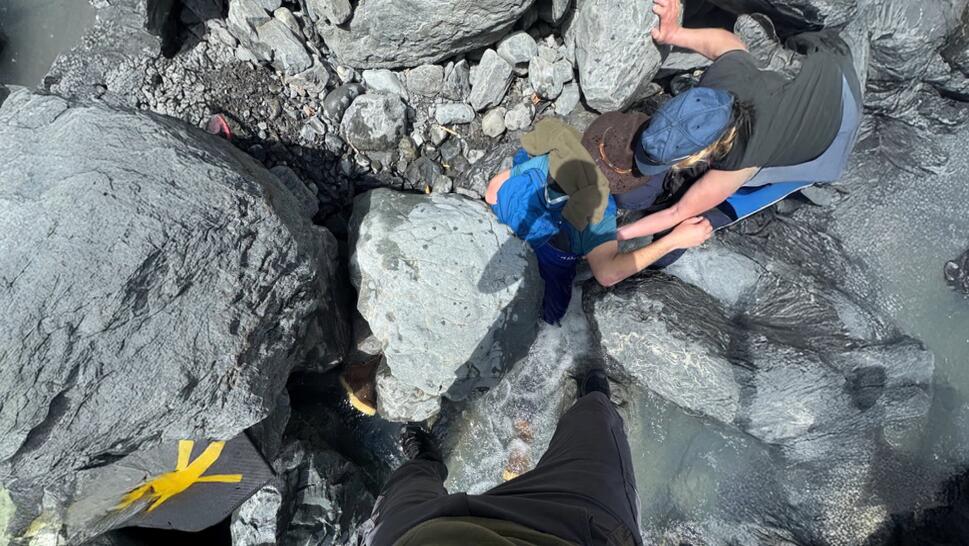 Man pinned Under 700-Pound Boulder 