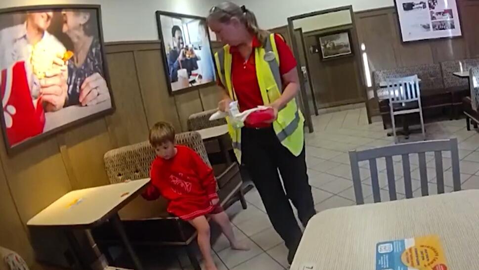 5-Year-Old Sneaks Out of House to Chick-Fil-A
