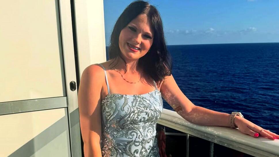 18-year-old Anna Kepner