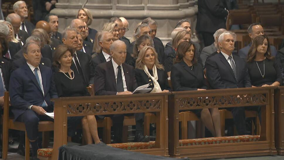 from left: George W. Bush, Laura Bush, Joe Biden, Dr. Jill Biden, Kamala Harris, Mike Pence, Karen Pence