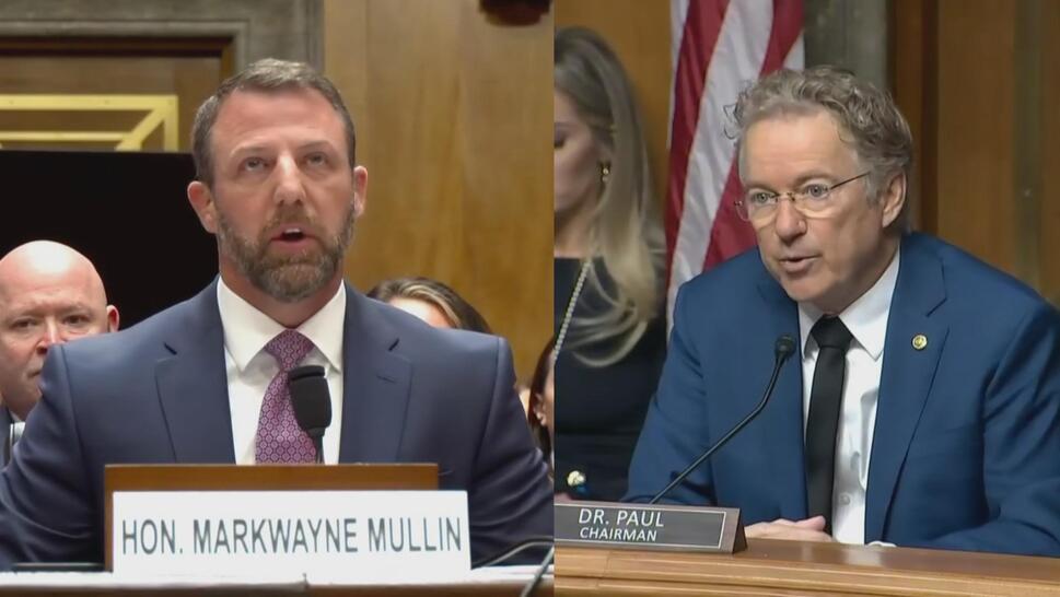 from left: Sen. Markwayne Mullin, Sen. Rand Paul
