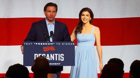 Casey DeSantis Takes Center Stage at Husband’s 1st 2024 Presidential Campaign