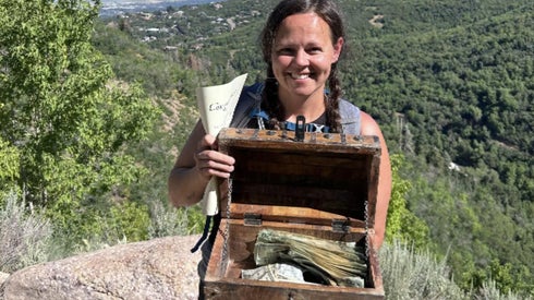 Iowa Woman Finds $25,000 Hidden Treasure After 51-Day Search in Utah Wilderness